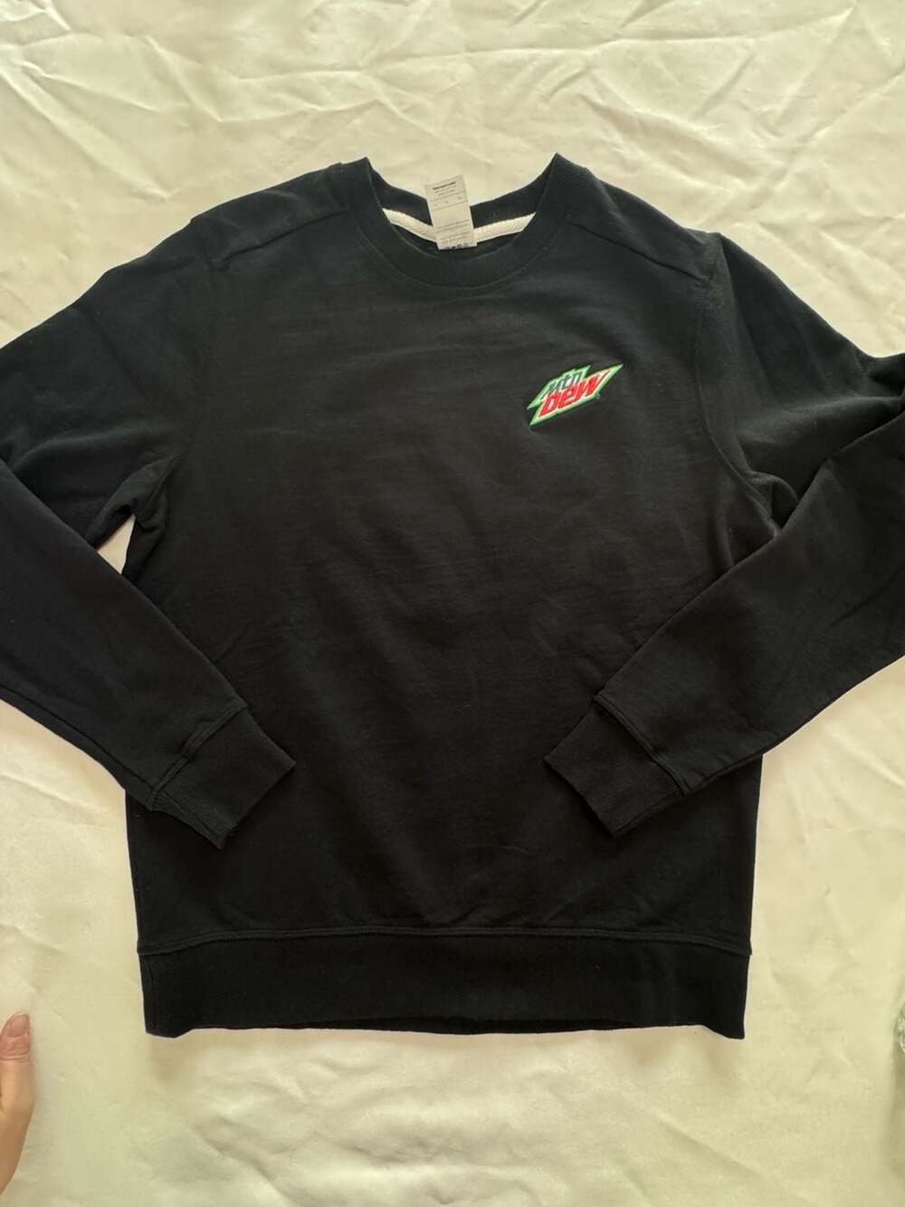 Mountain Dew Graphic Crewneck Y2K Grunge Streetwear Sweatshirt Small